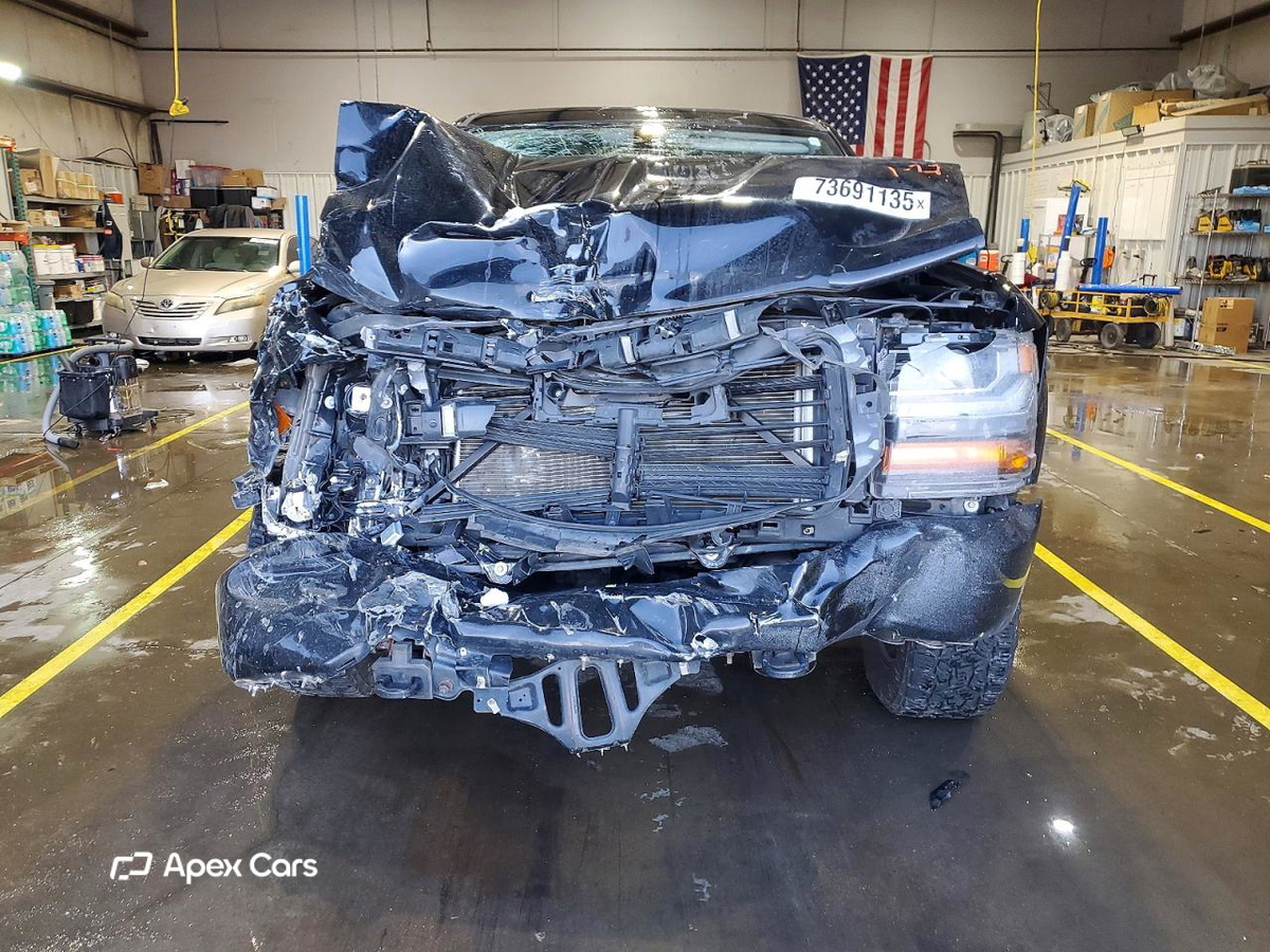 Chevrolet Silverado 2017