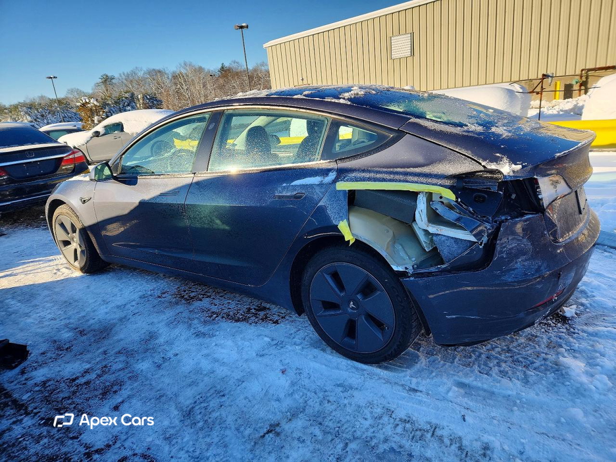 Tesla Model 3 2022