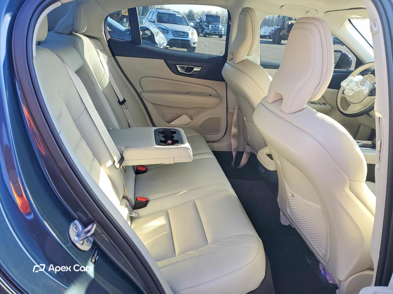 Volvo S60 2024