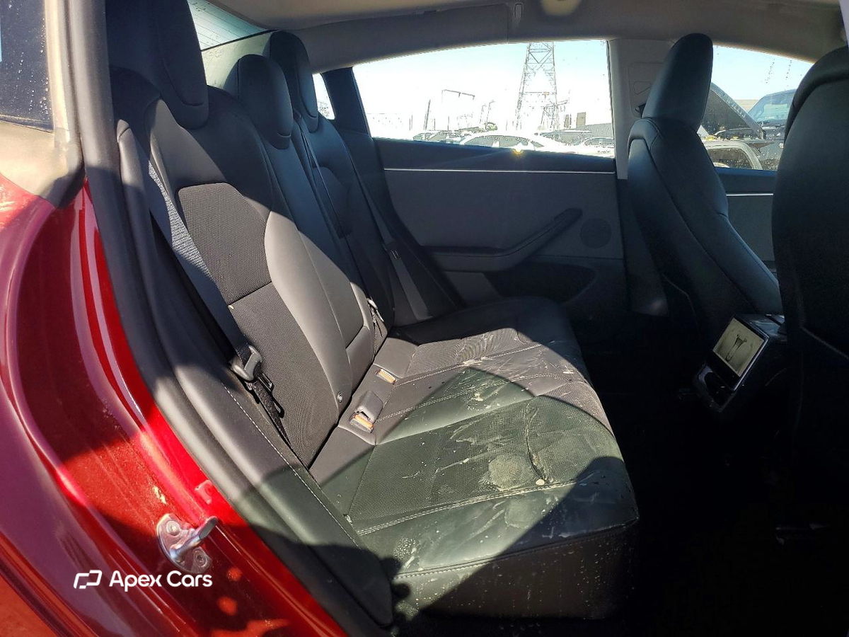 Tesla Model 3 2025