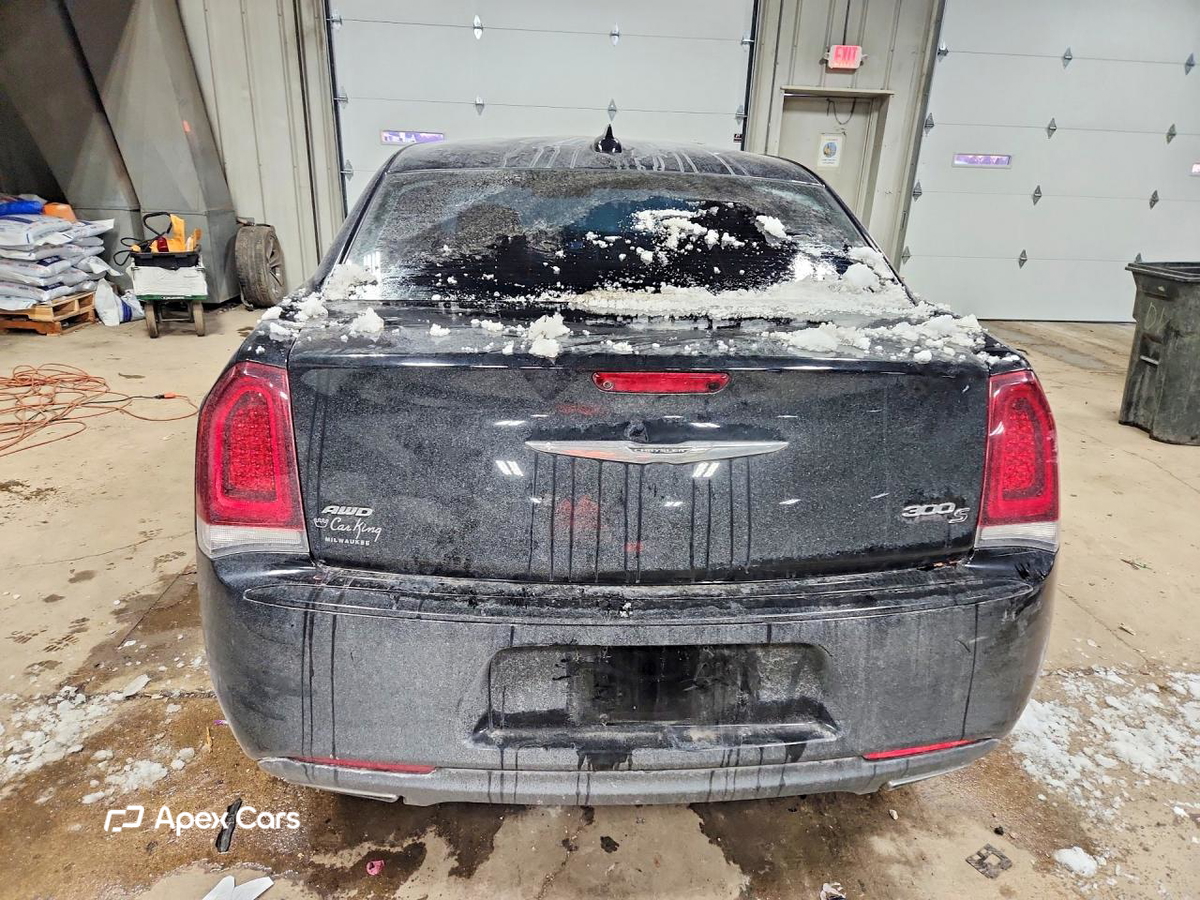 Chrysler 300 2016