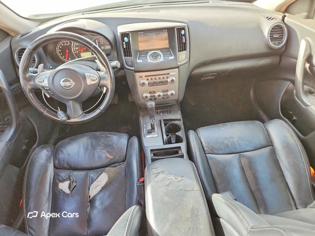 Nissan Maxima 2012