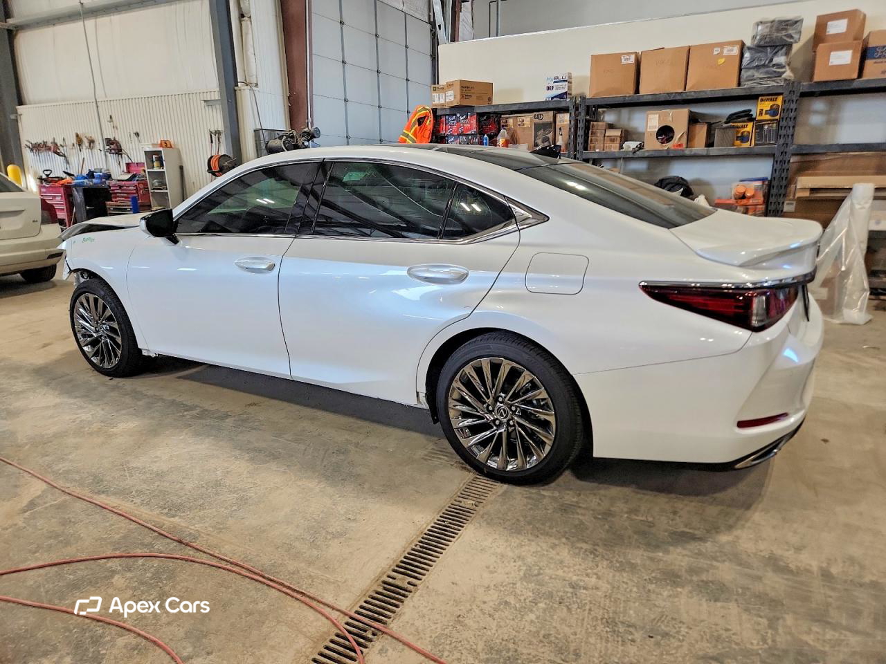 Lexus ES 2025