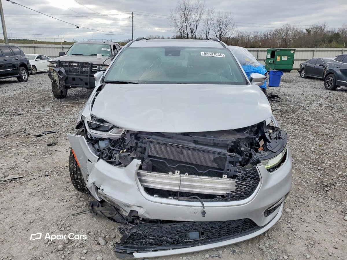 Chrysler Pacifica 2022