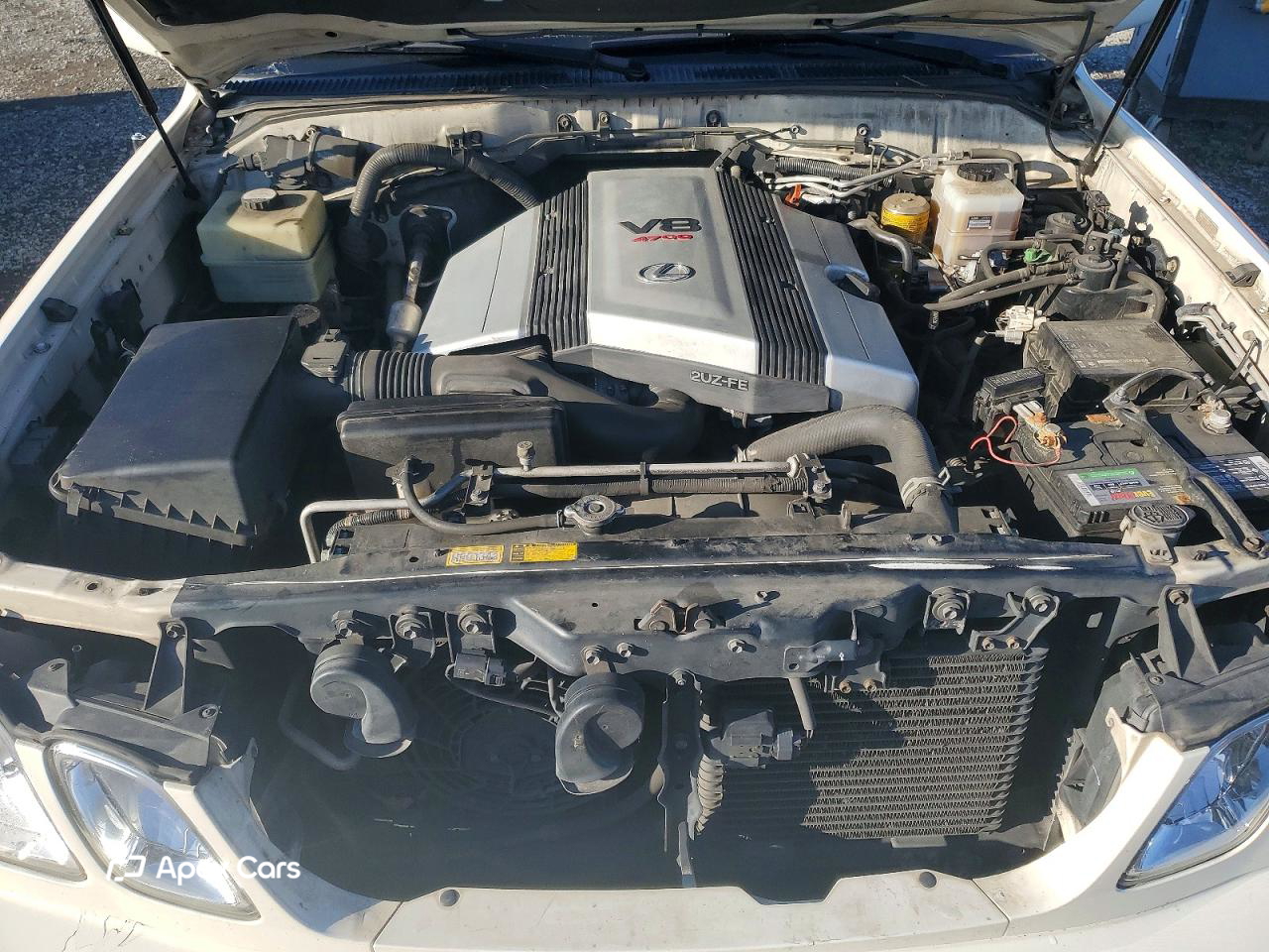 Lexus LX 2000