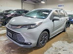 Toyota Sienna 2024