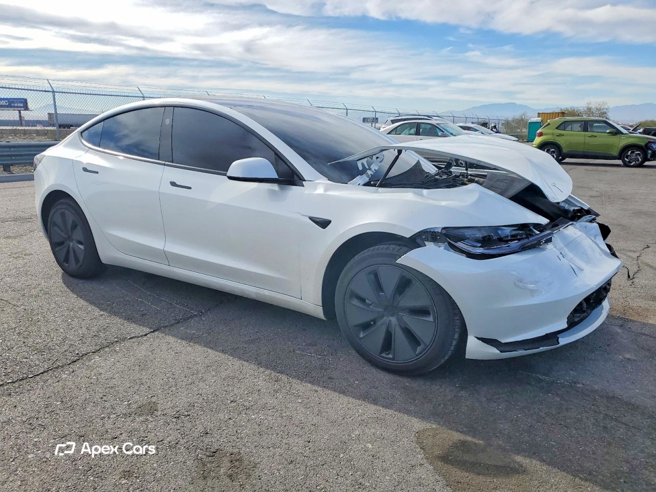 Tesla Model 3 2025