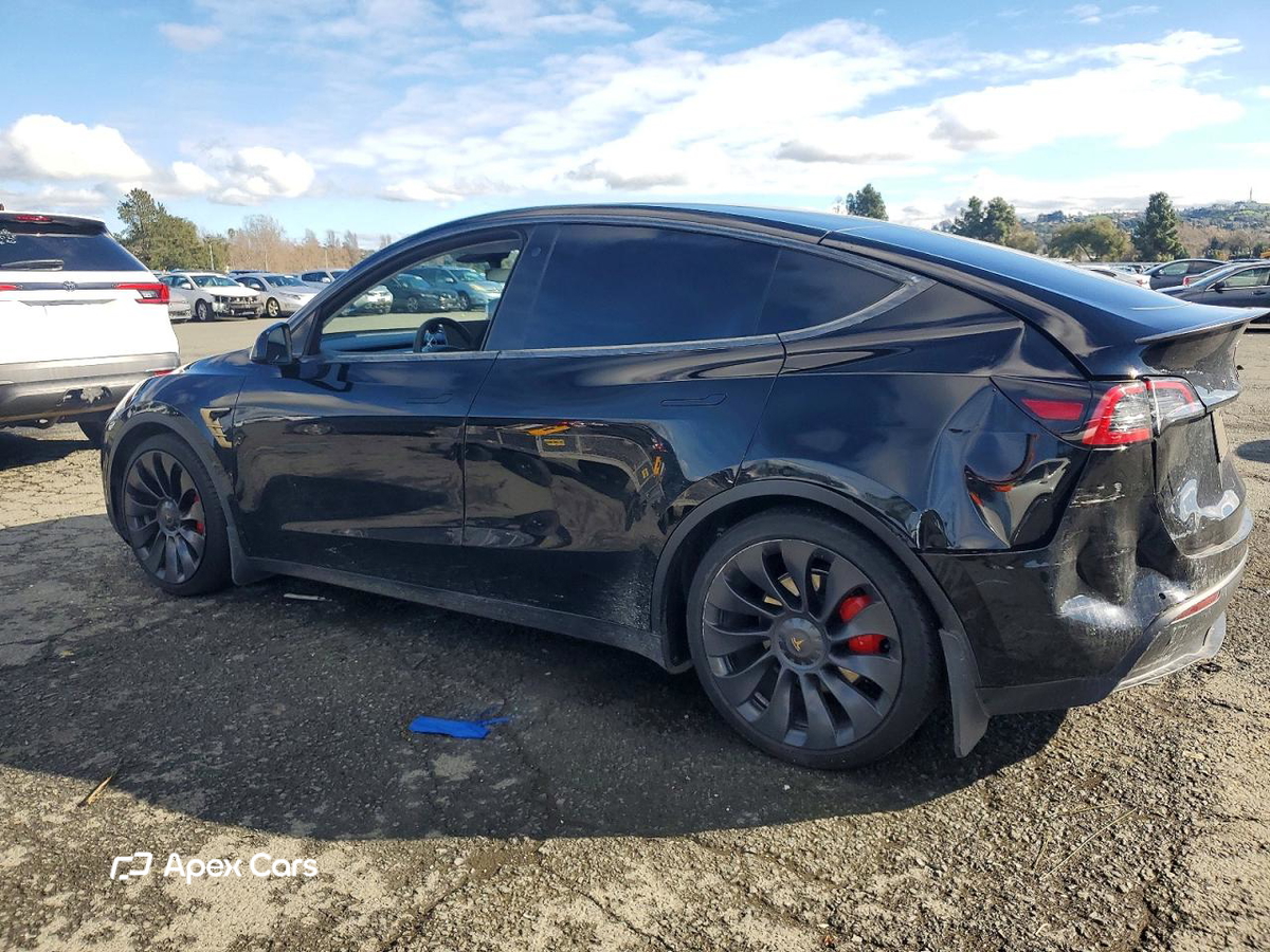 Tesla Model Y 2022