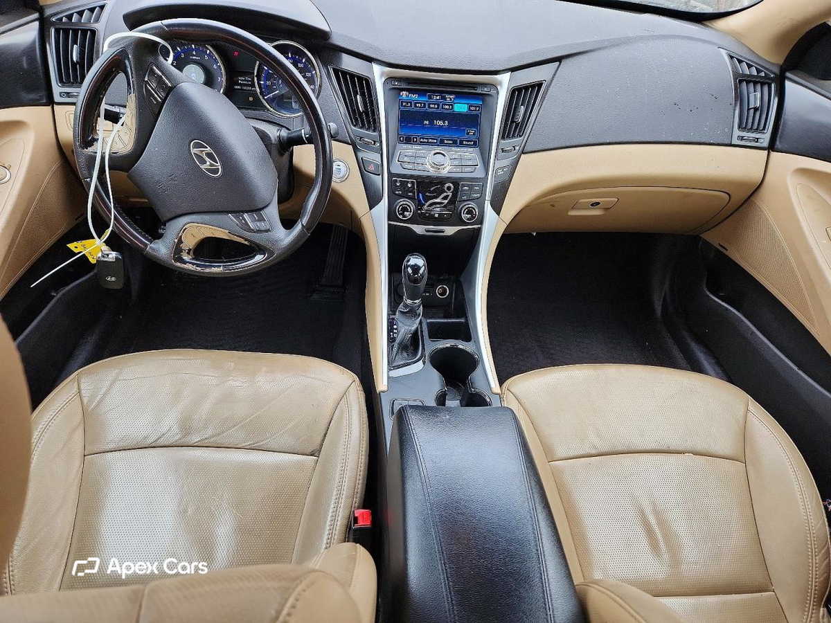 Hyundai Sonata 2013