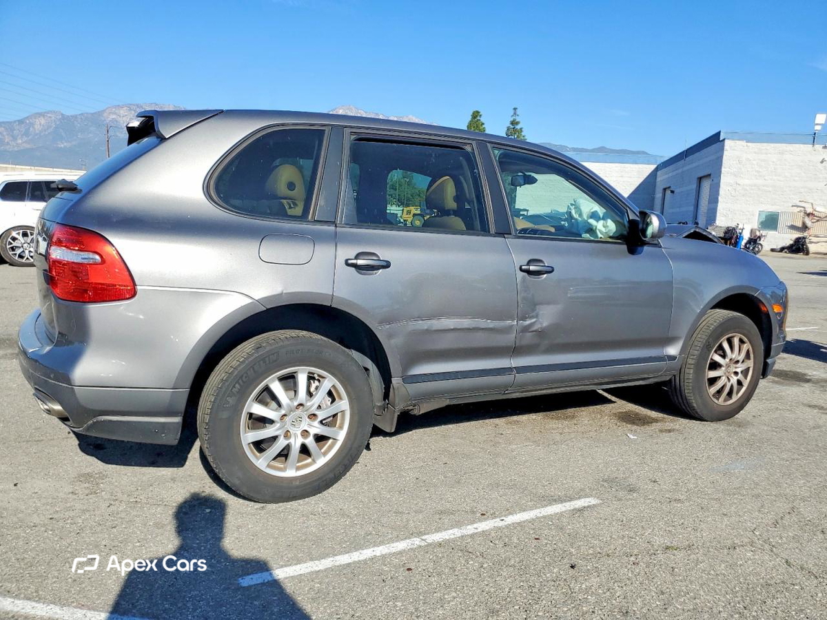 Porsche Cayenne 2010