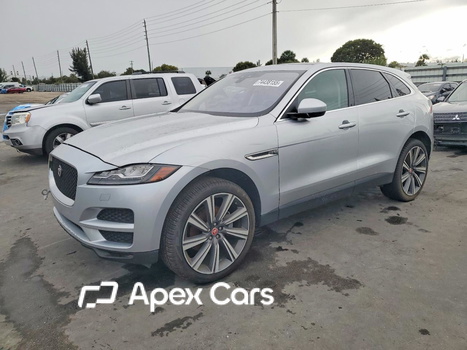Jaguar F-Pace 2017 - Image 1 of 13