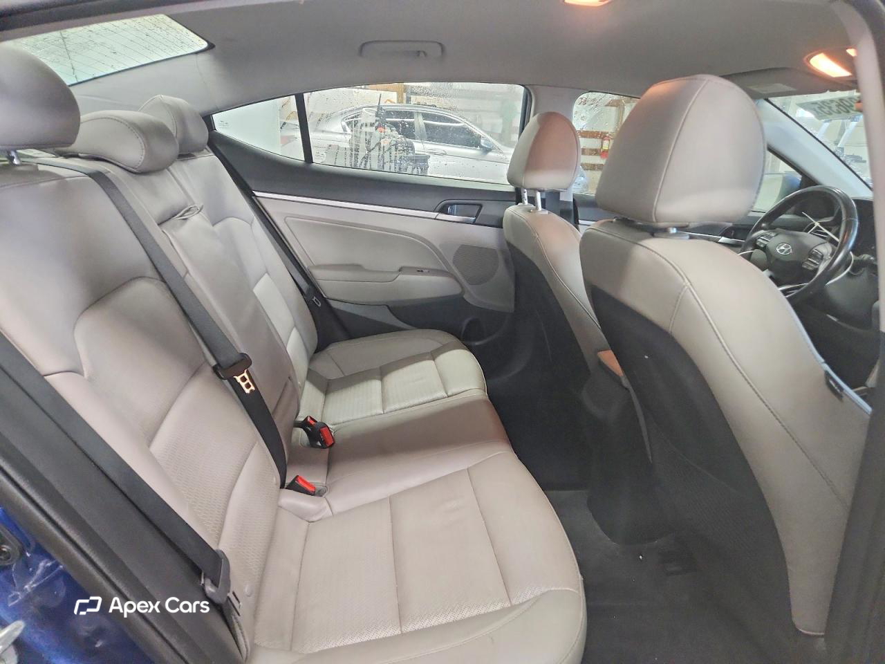 Hyundai Elantra 2020