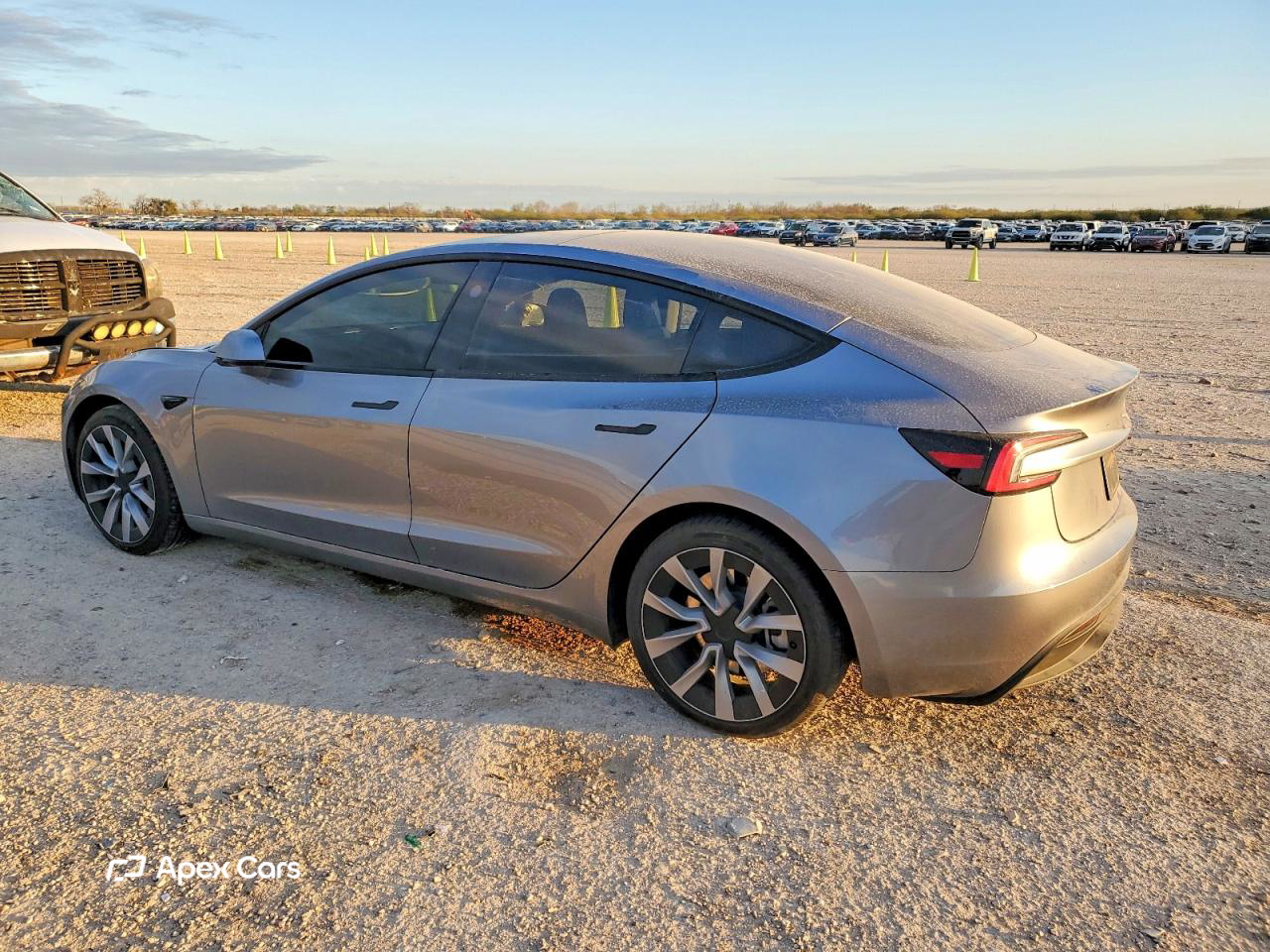 Tesla Model 3 2025