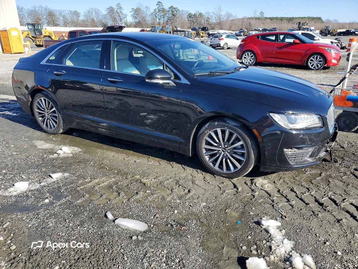 Lincoln MKZ 2018