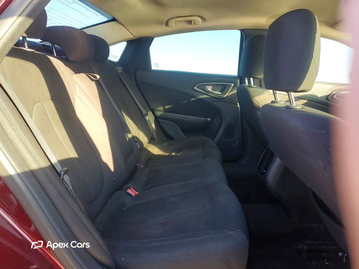 Chrysler 200 2015