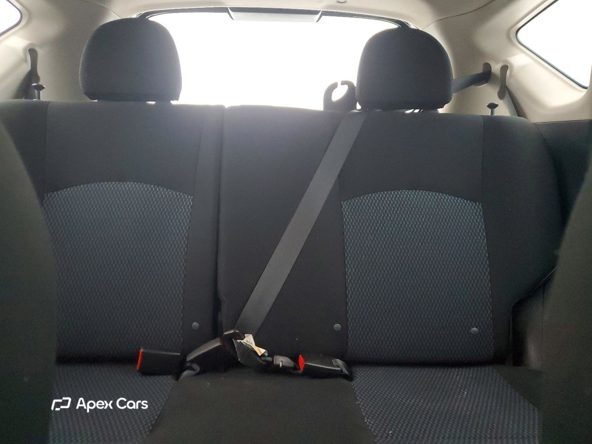 Nissan Versa 2015