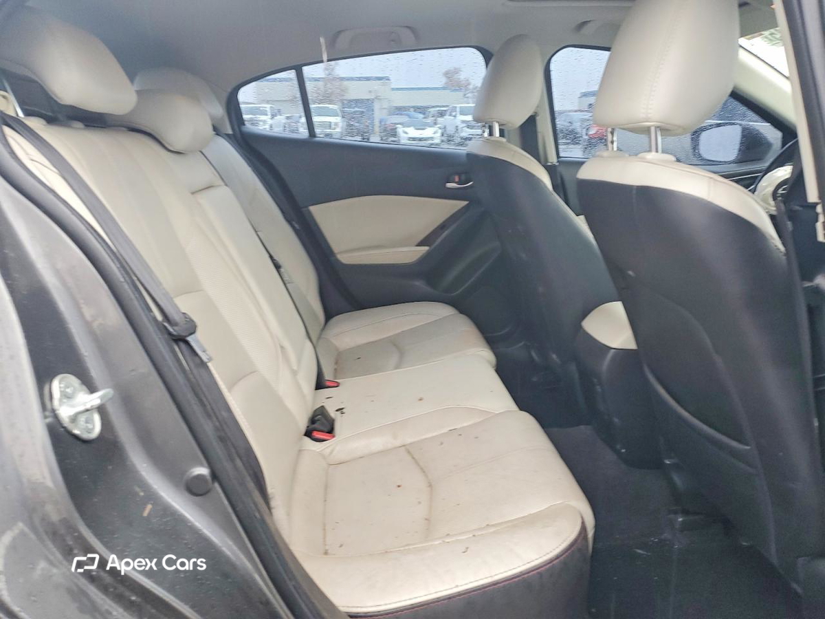 Mazda 3 2018