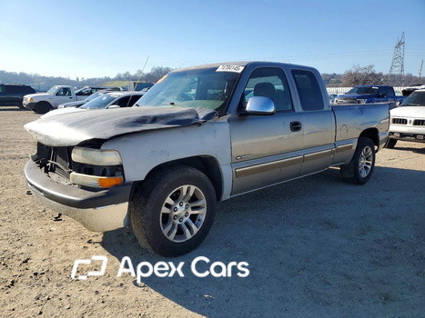 Chevrolet Silverado 2001 - Image 1 of 12