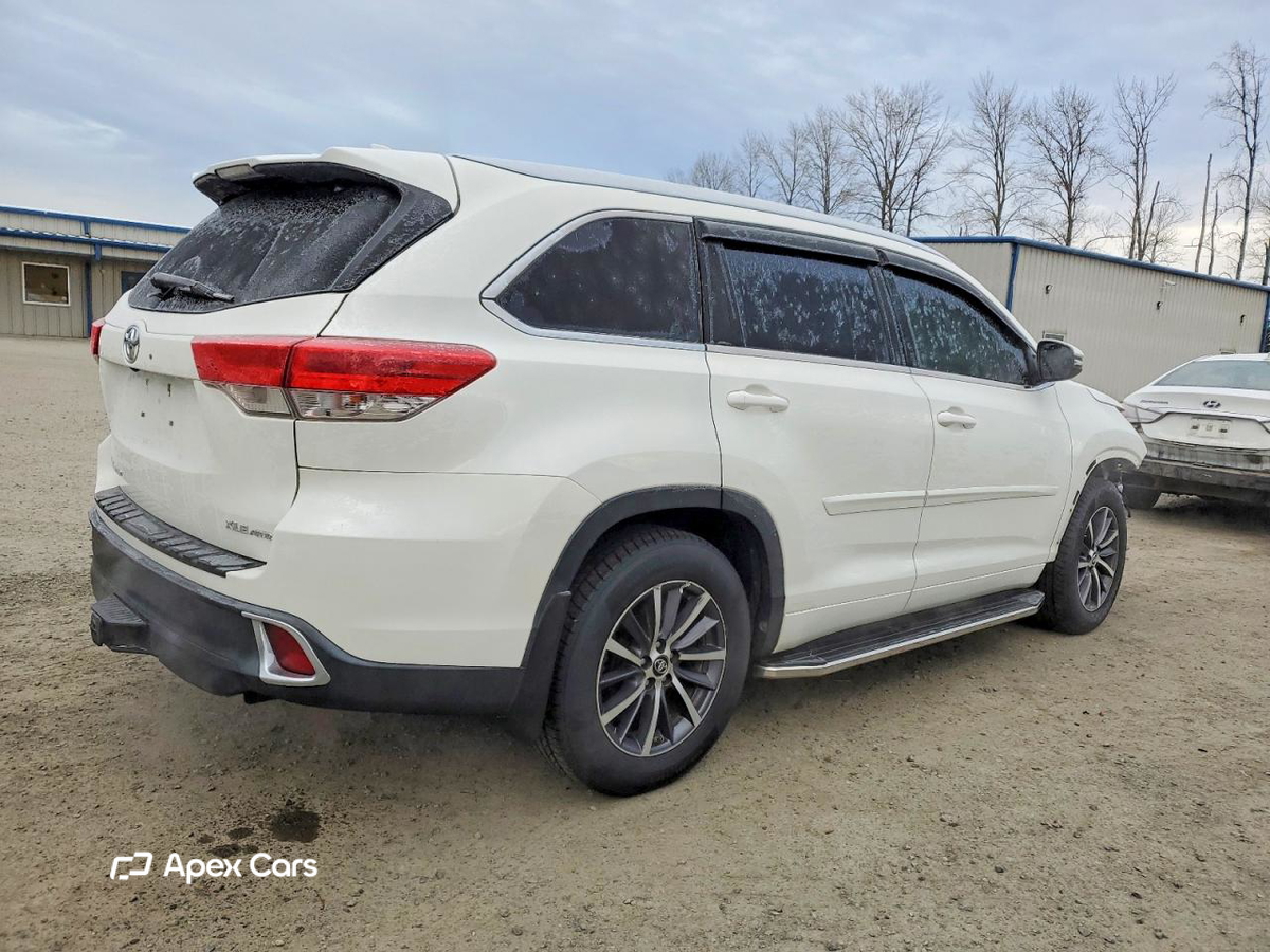 Toyota Highlander 2018