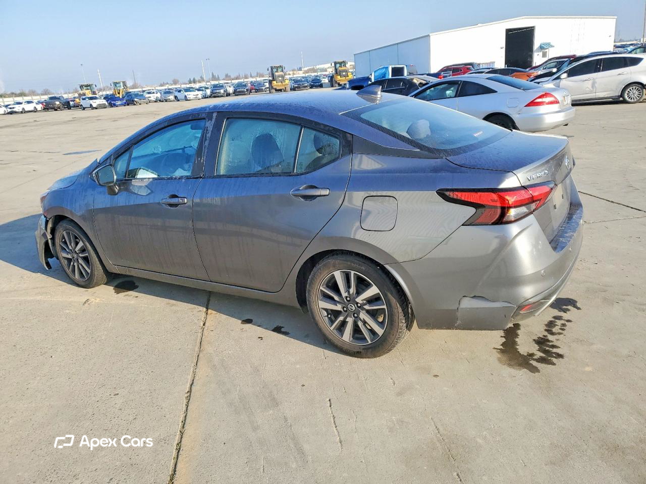Nissan Versa 2021