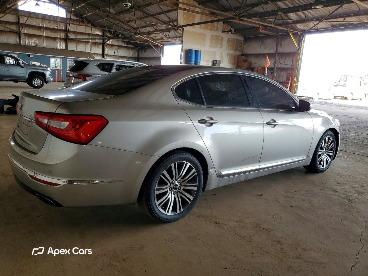 Kia Cadenza 2014