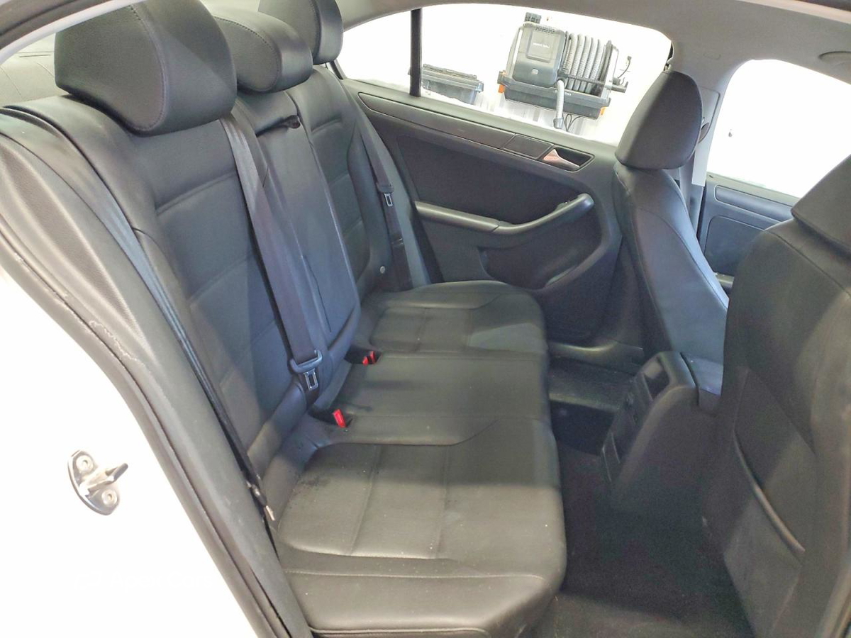Volkswagen Jetta 2012