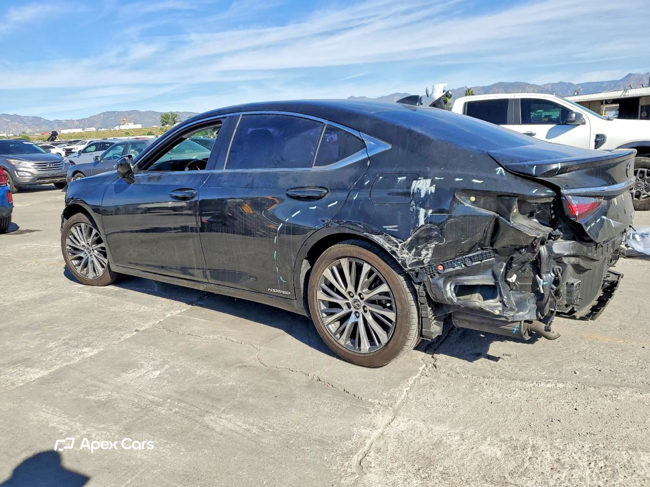 Lexus ES 2022
