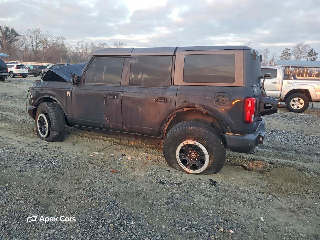 Ford Bronco 2024