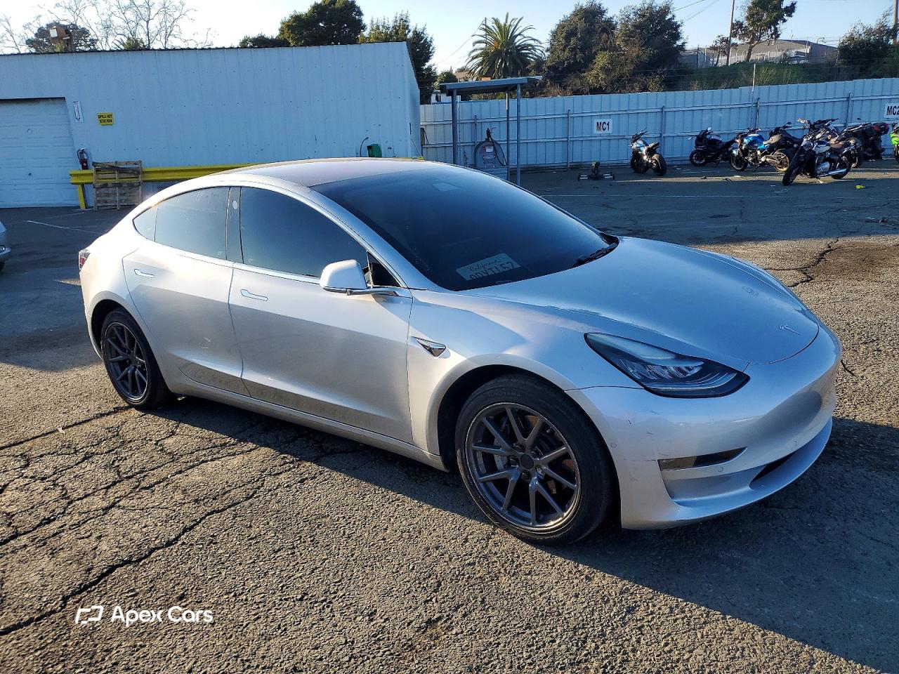 Tesla Model 3 2018