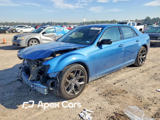 Chrysler 300 2021 - Image 1 of 13