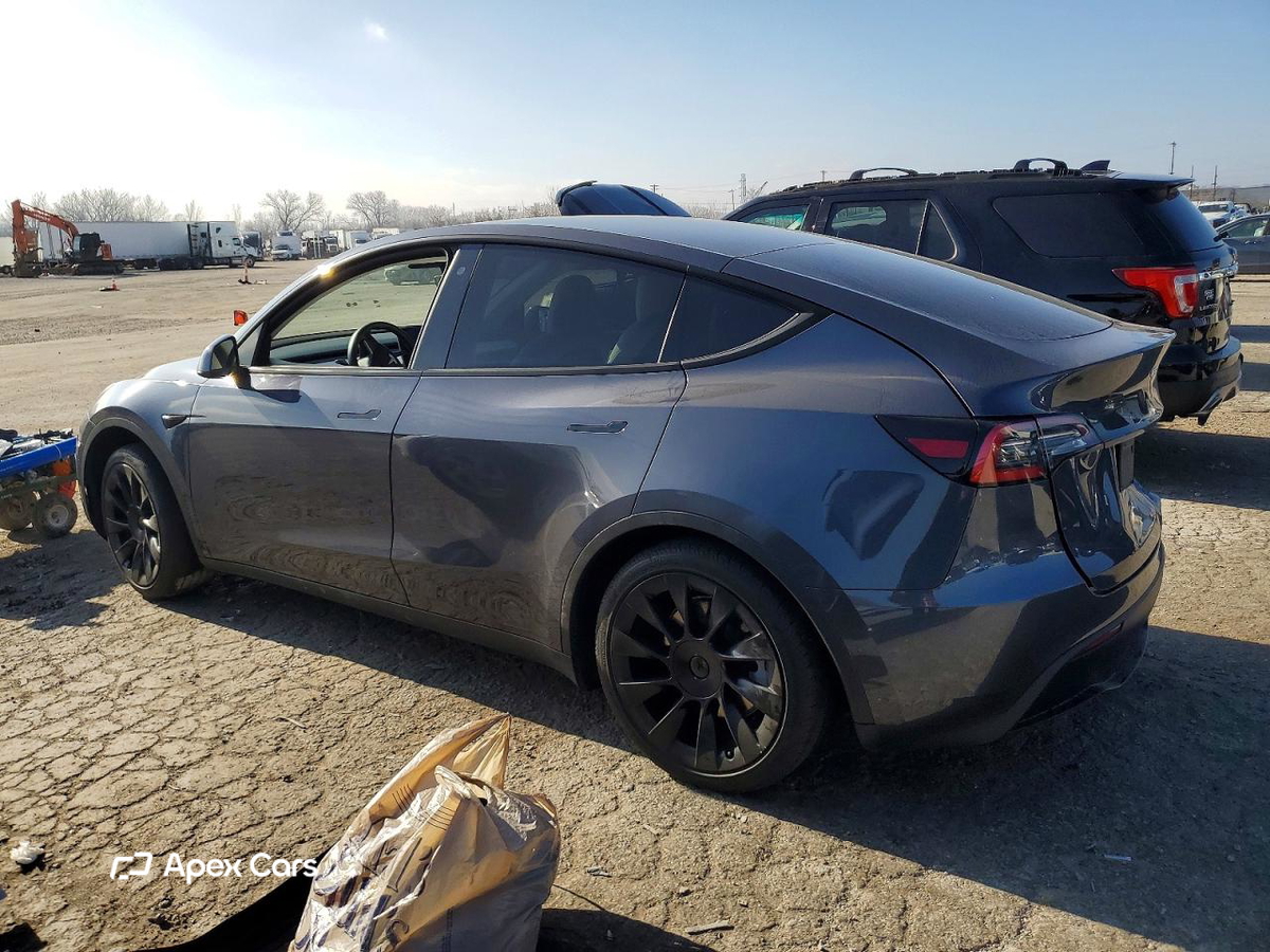 Tesla Model Y 2021