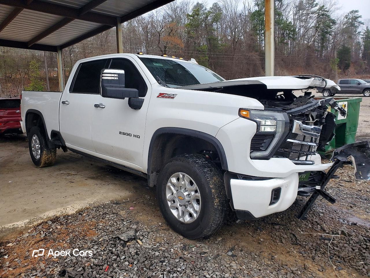 Chevrolet Silverado 2025