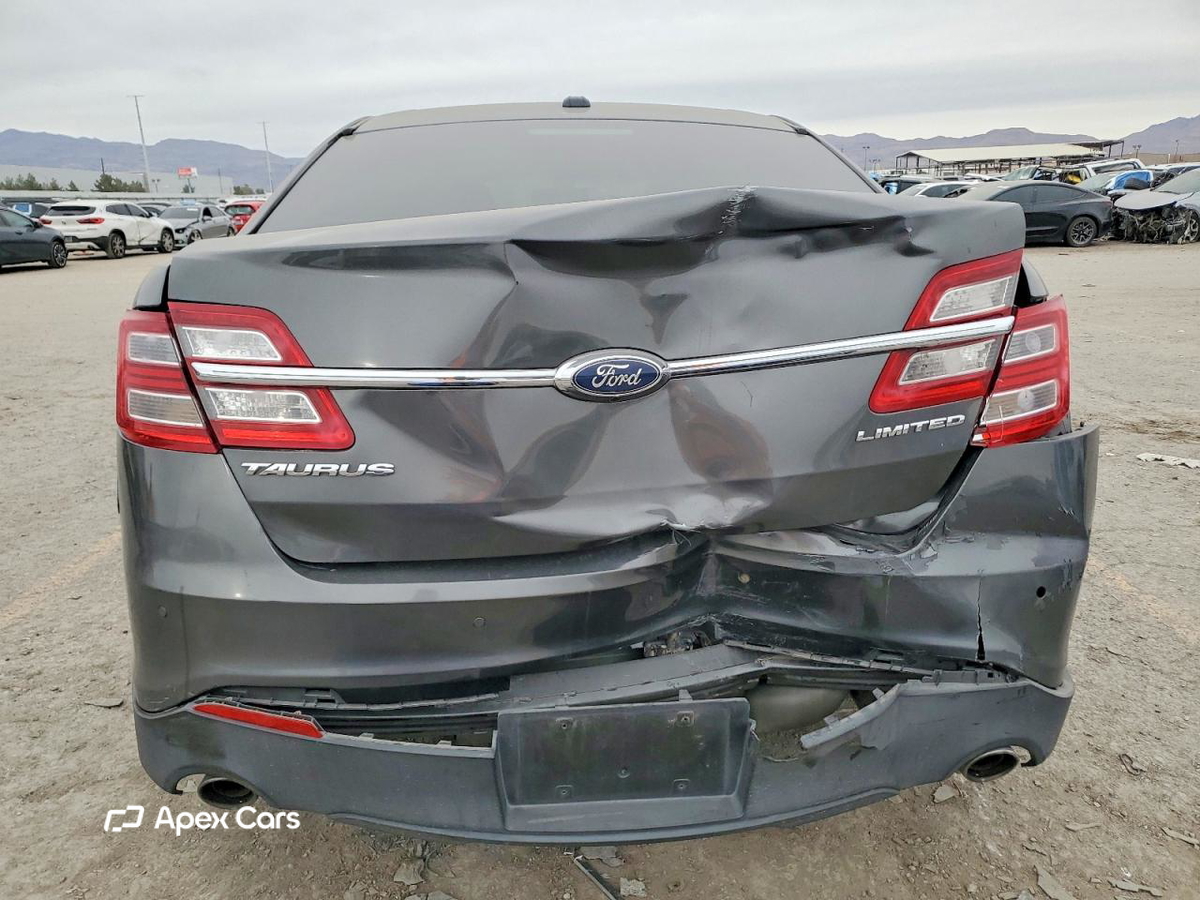 Ford Taurus 2016