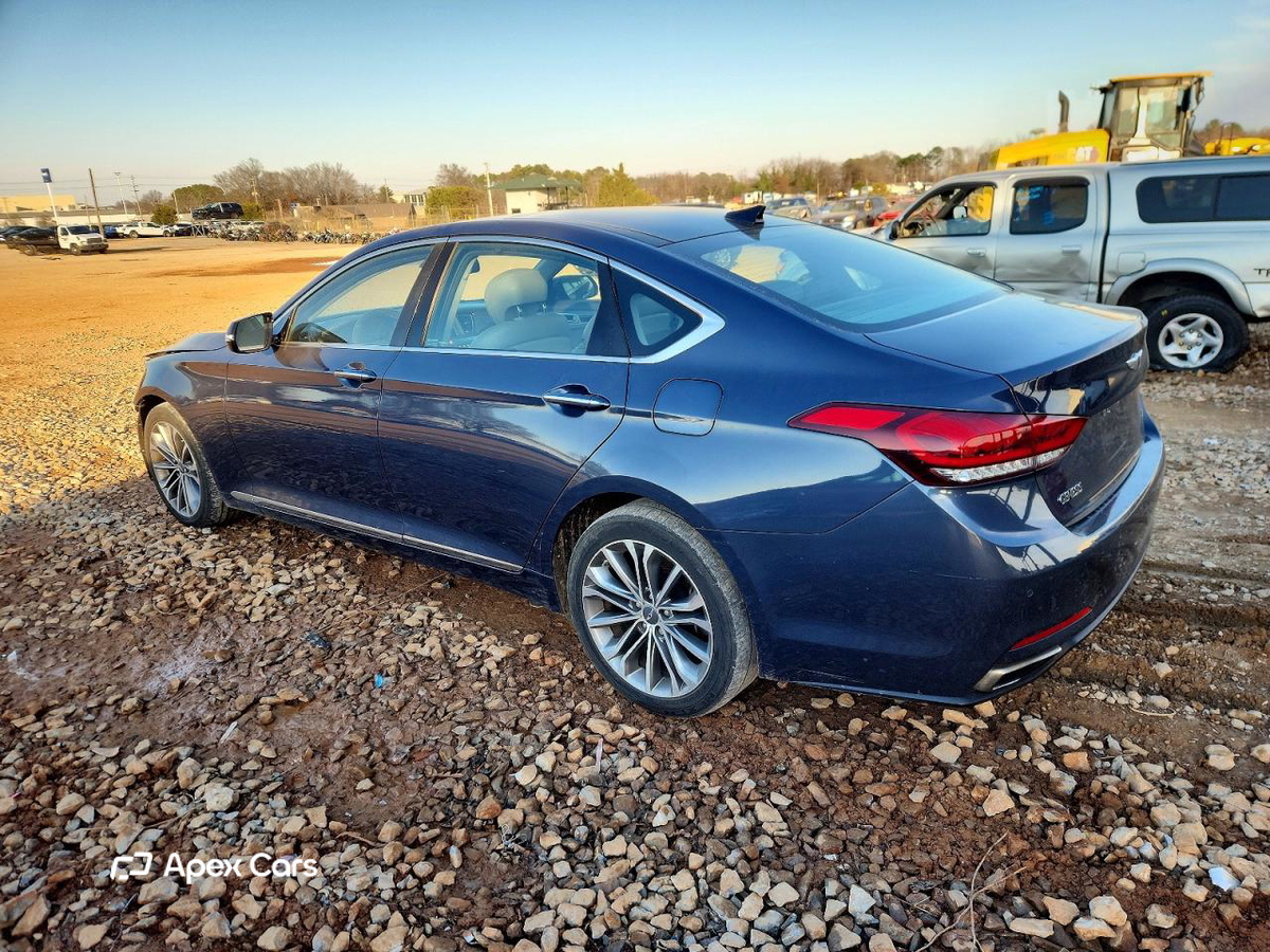 Hyundai Genesis 2015