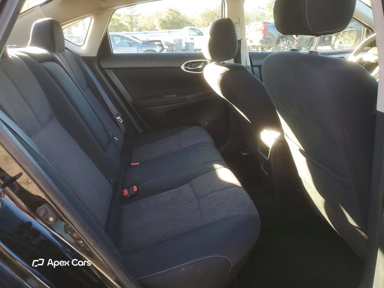 Nissan Sentra 2015