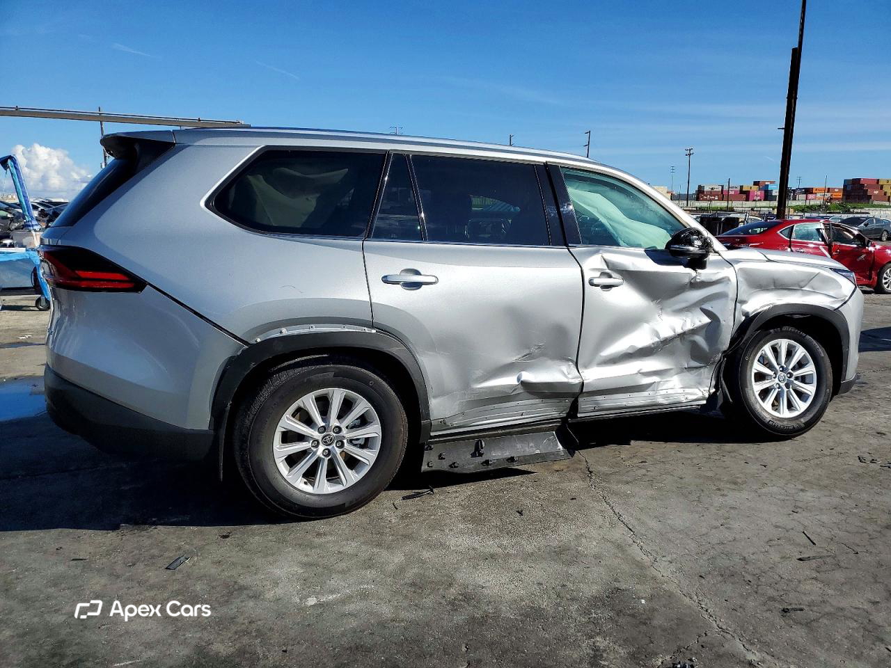 Toyota Highlander 2025