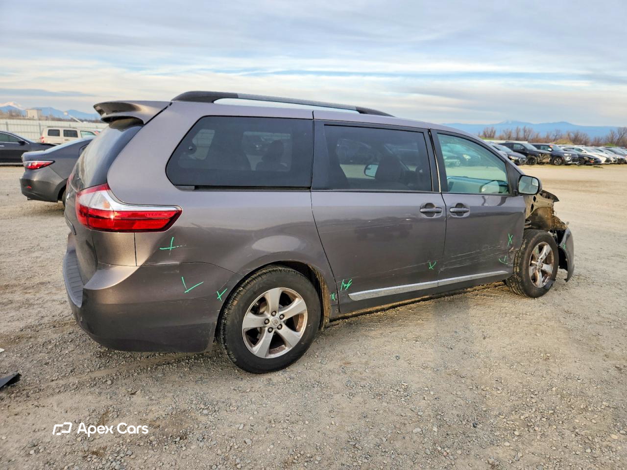 Toyota Sienna 2016