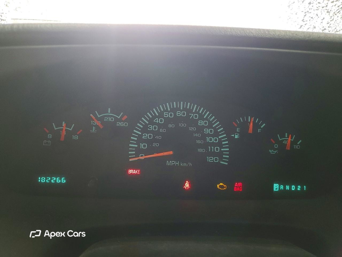 Dodge RAM Van 2003