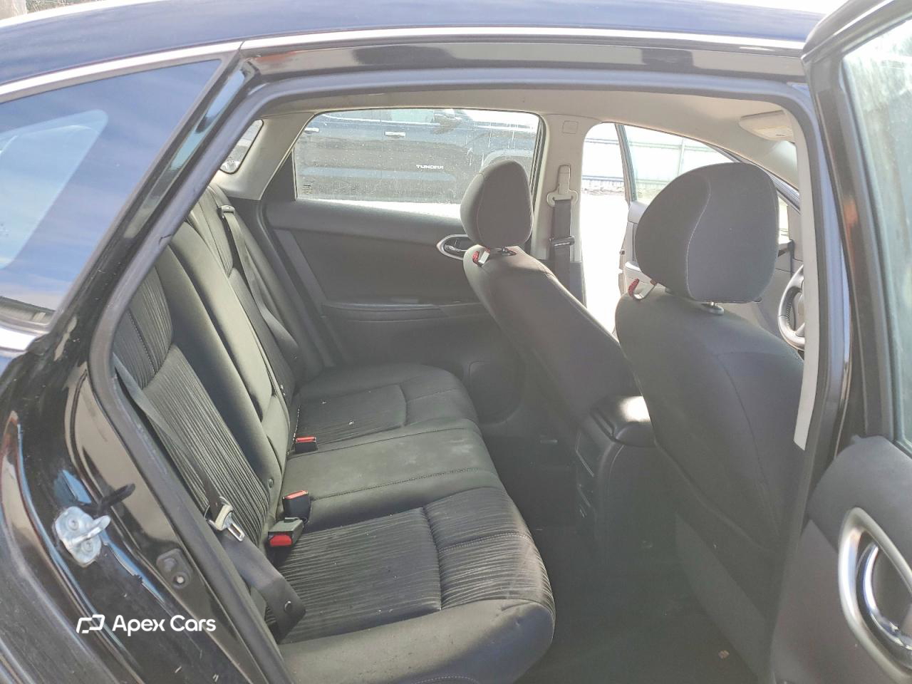 Nissan Sentra 2018