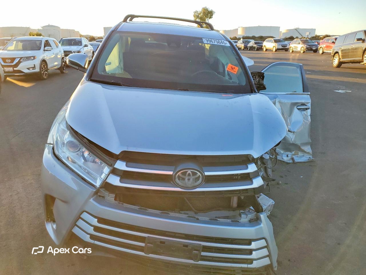 Toyota Highlander 2018