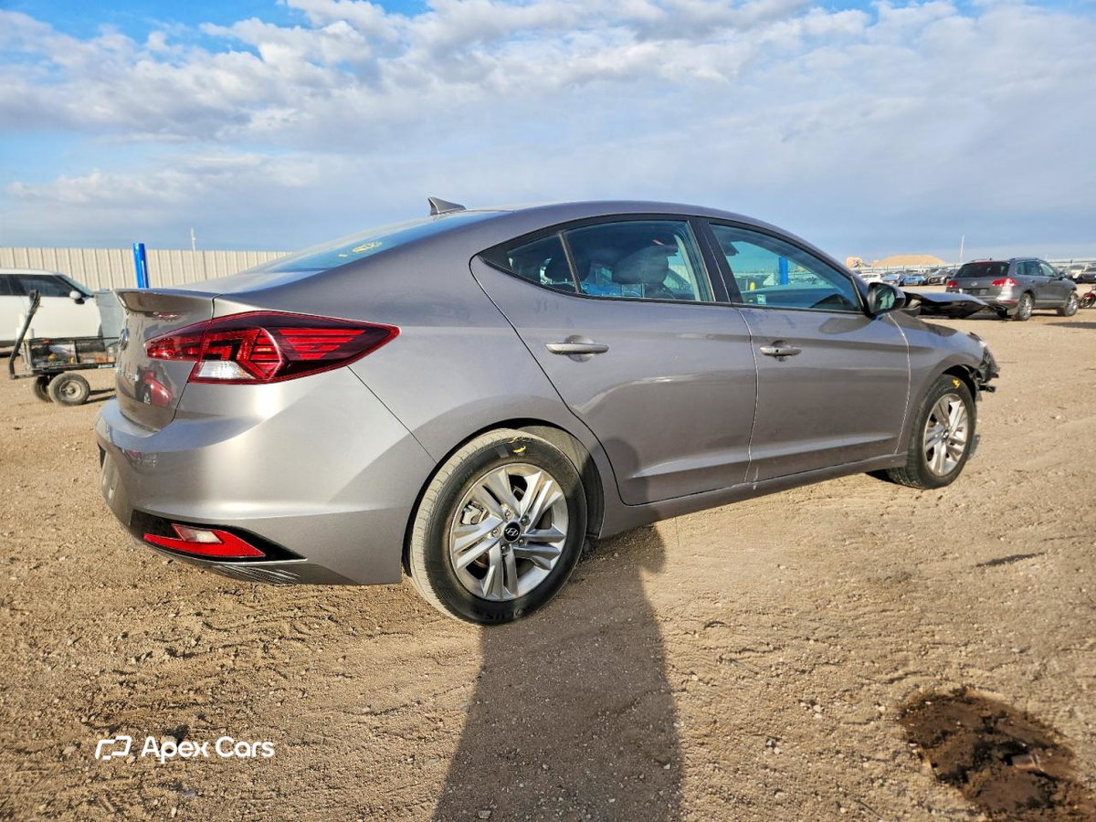 Hyundai Elantra 2020