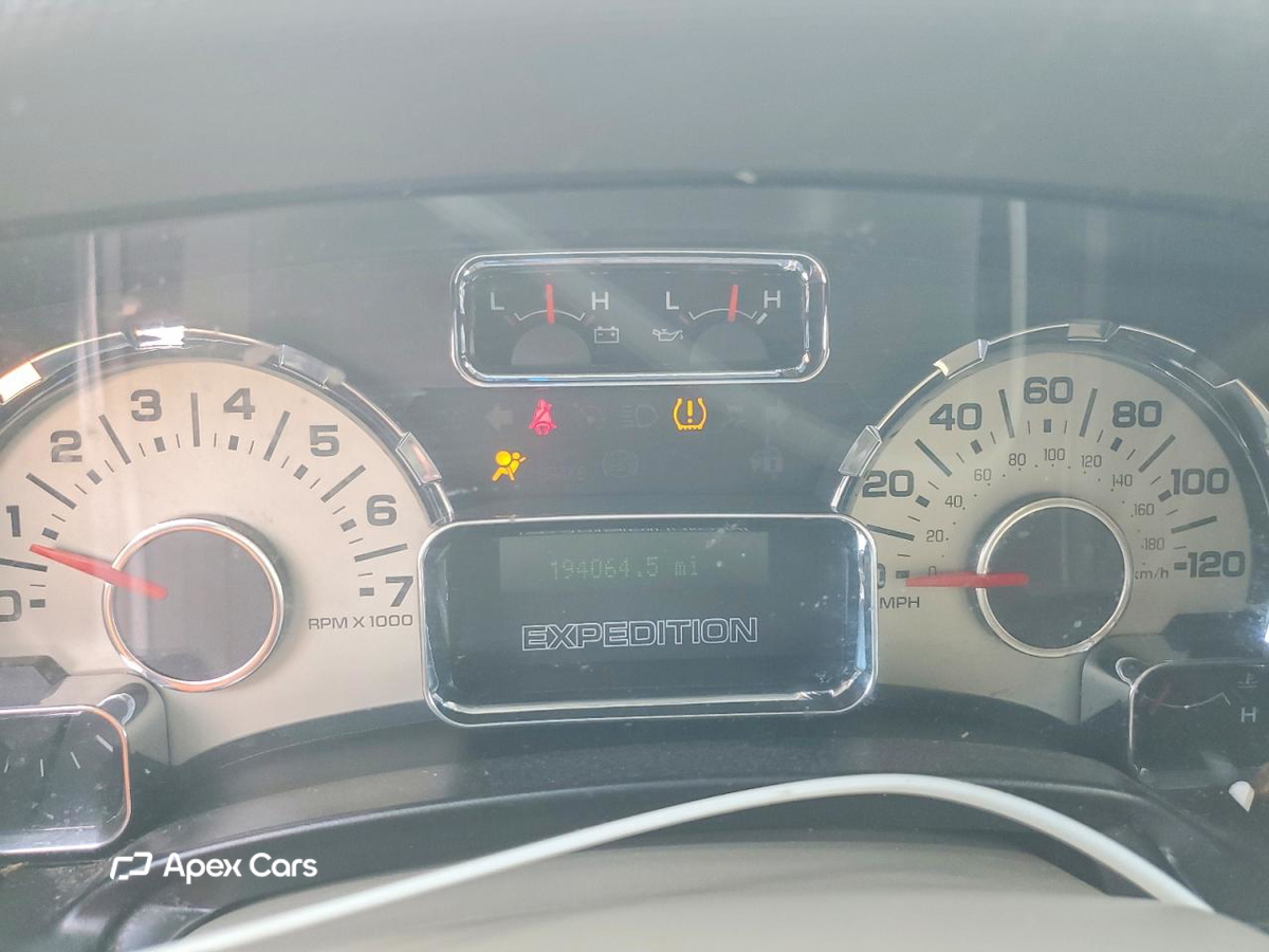 Ford Expedition 2011