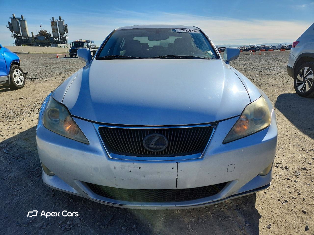 Lexus IS 2008