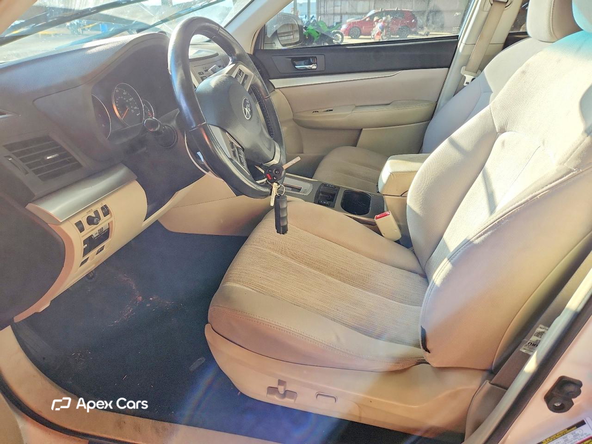 Subaru Outback 2014