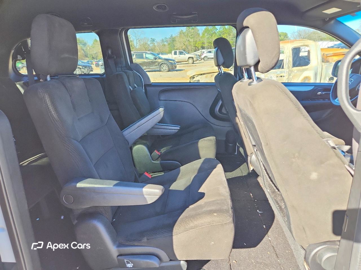 Dodge Caravan 2016