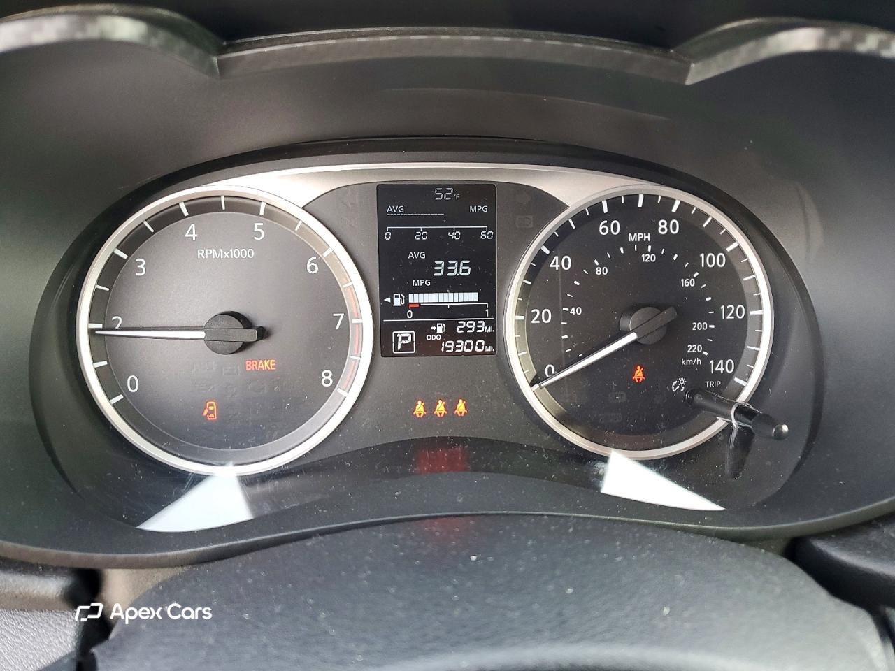 Nissan Versa 2024