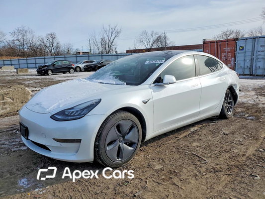 Tesla Model 3 2019 - Image 1 of 13
