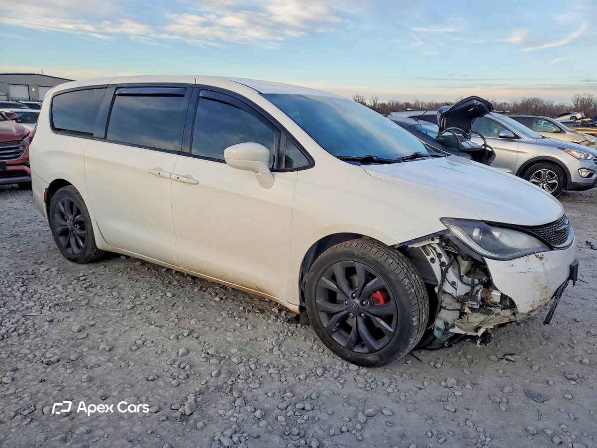 Chrysler Pacifica 2019
