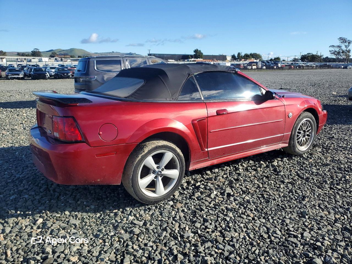 Ford Mustang 2004