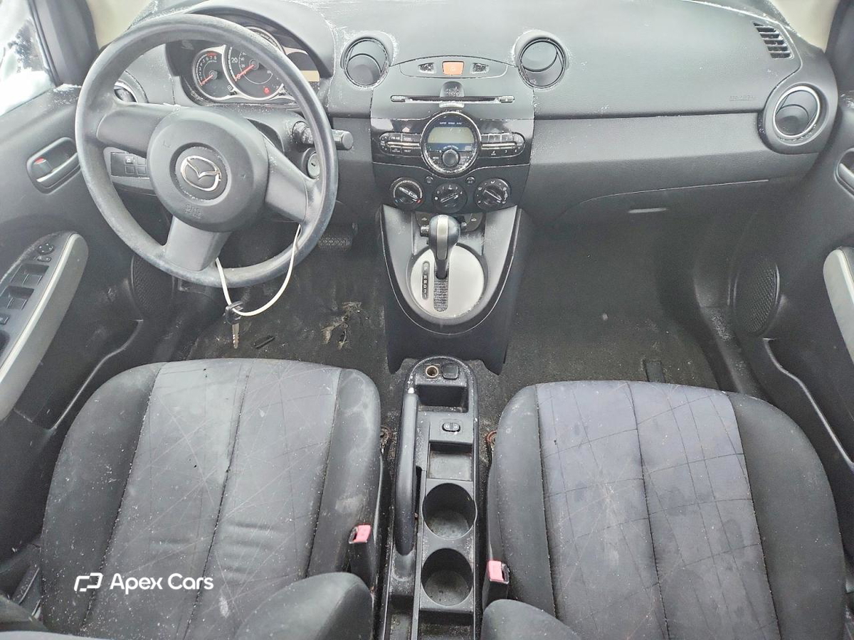 Mazda 2 2014